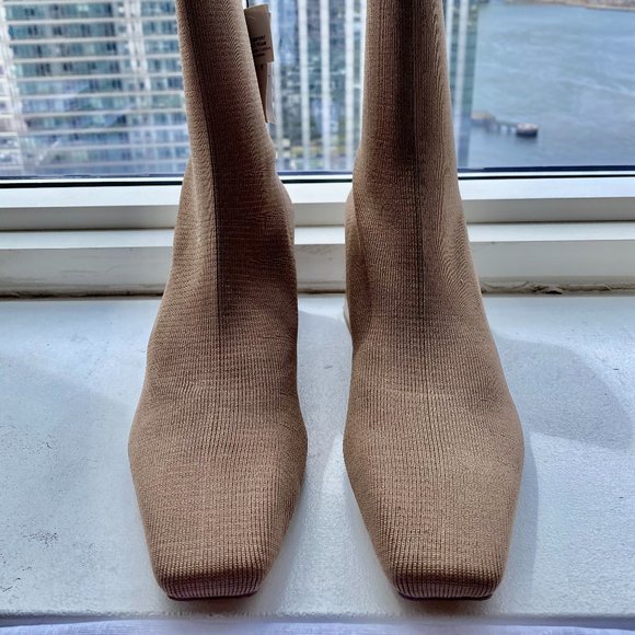 Zara Shoes - Heel Boots zara